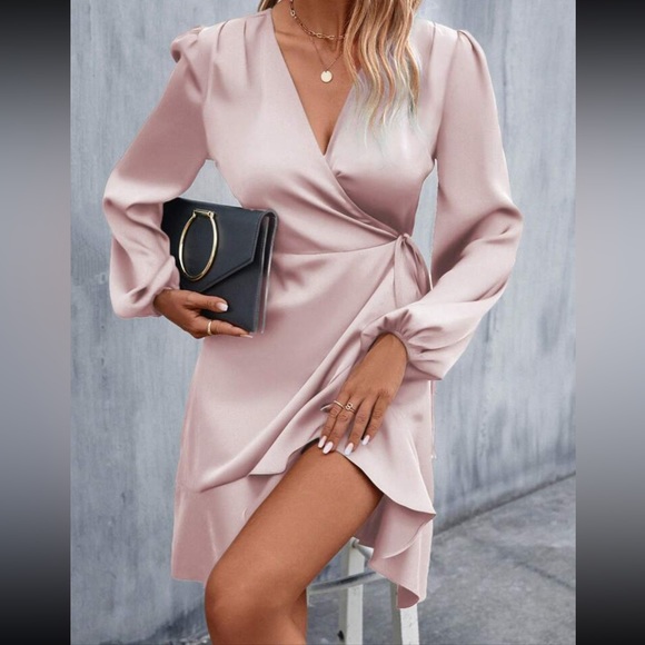 Striped Ruffle Trim Wrap Knot Side Dress SD
